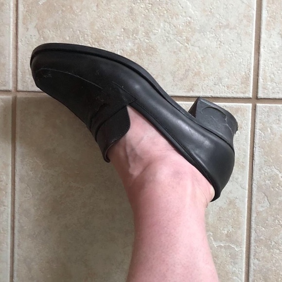 Vintage Guess Loafers - Picture 2 of 4